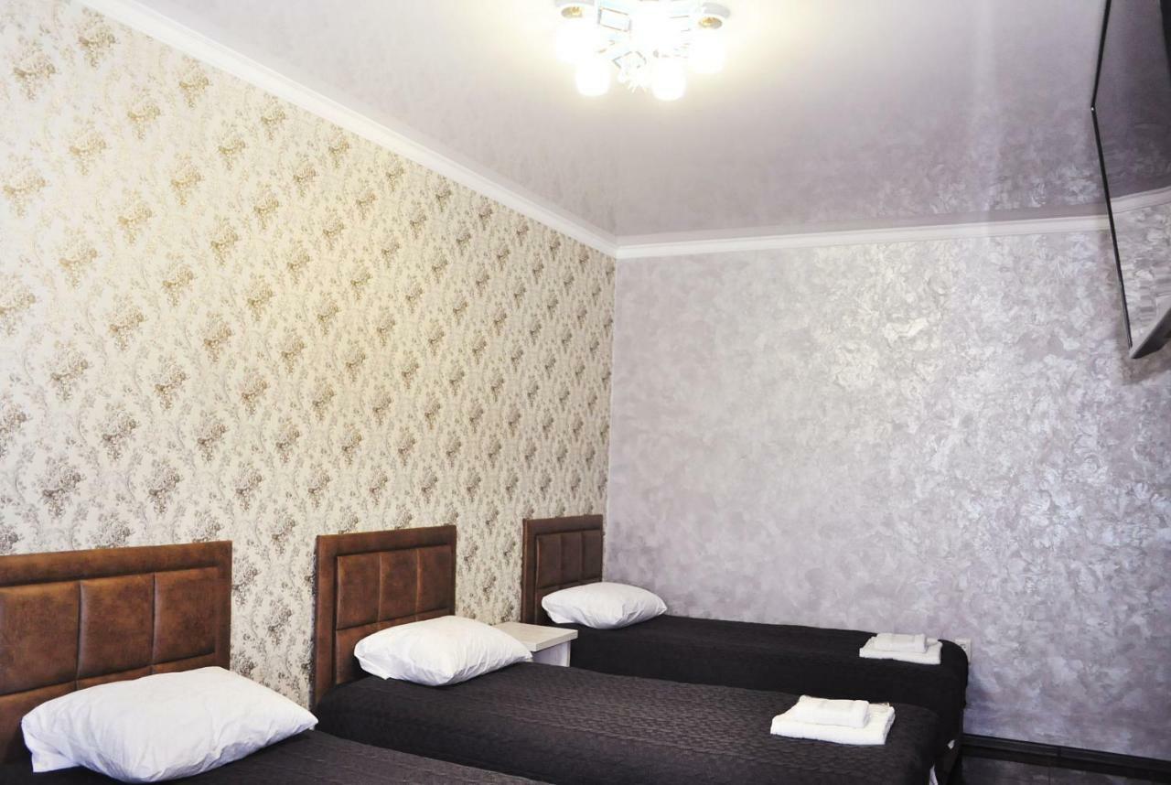 Імперія Otaci Buitenkant foto
