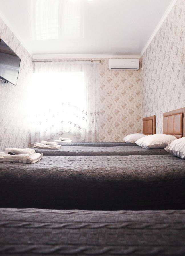 Імперія Otaci Buitenkant foto